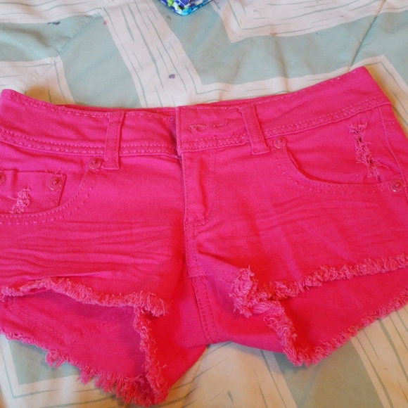 Dollhouse Pants - Jean shorts Host Pick